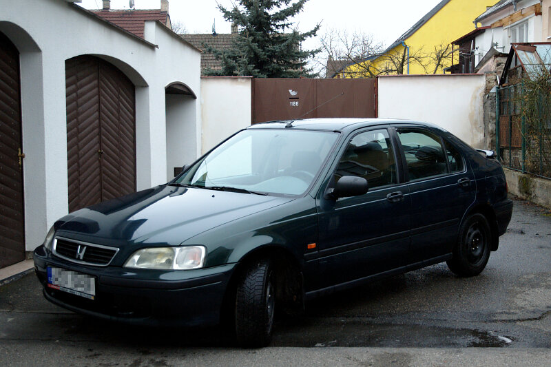 Honda zepředu