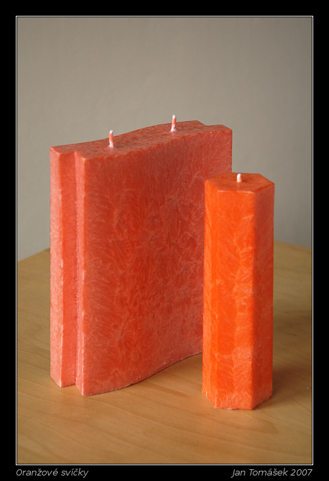 Oranžové svíčky